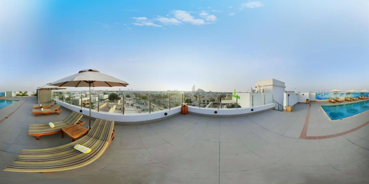 Lemon Tree Hotel, Jumeirah Dubái Exterior foto